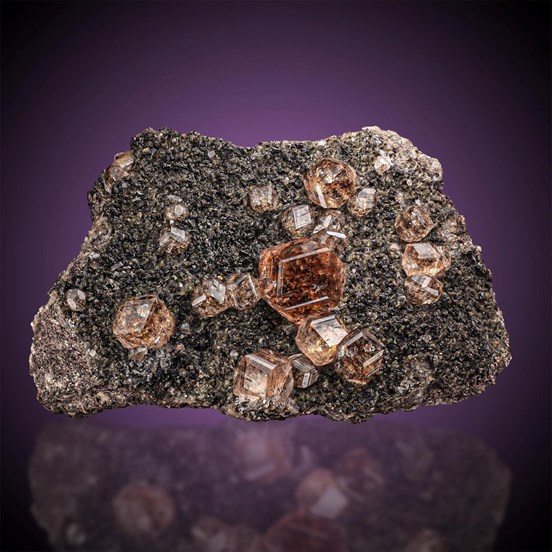 Hessonite-Jeffrey Mine | Asbestos | Estrie | Québec | Canada